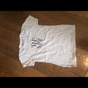 2 V neck T-shirt, MET Museum